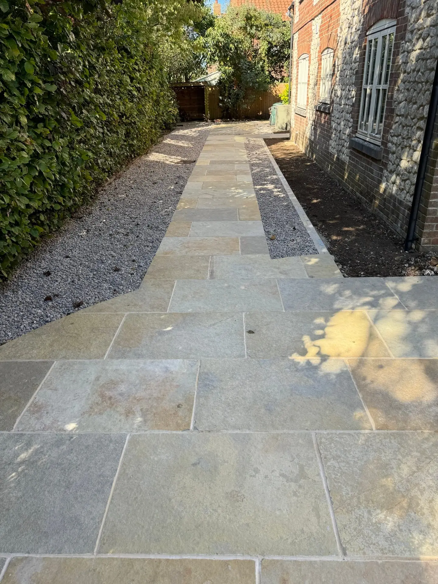 Limestone setts and gravel garden