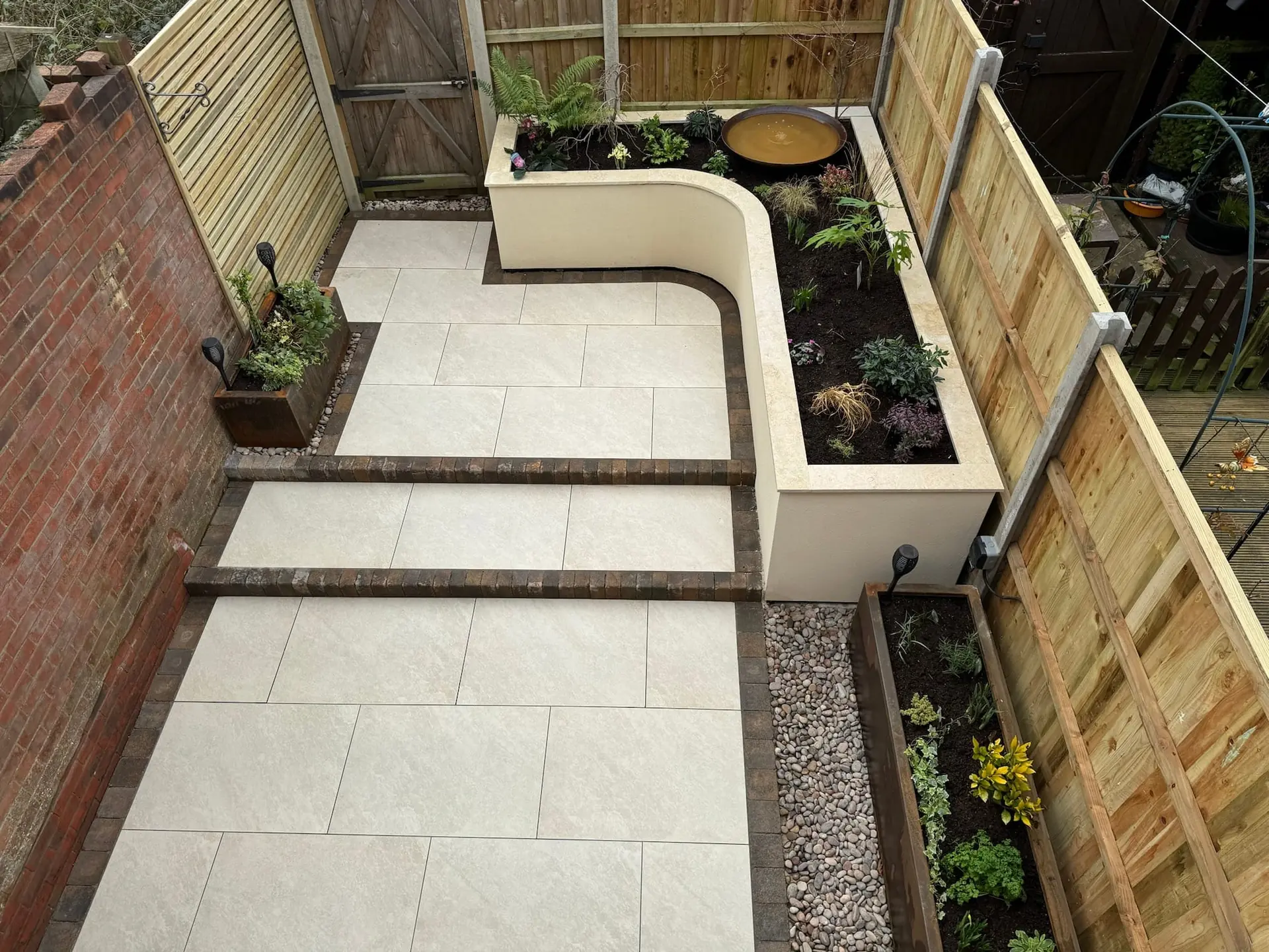 Pavestone Classic Ivory porcelain paving